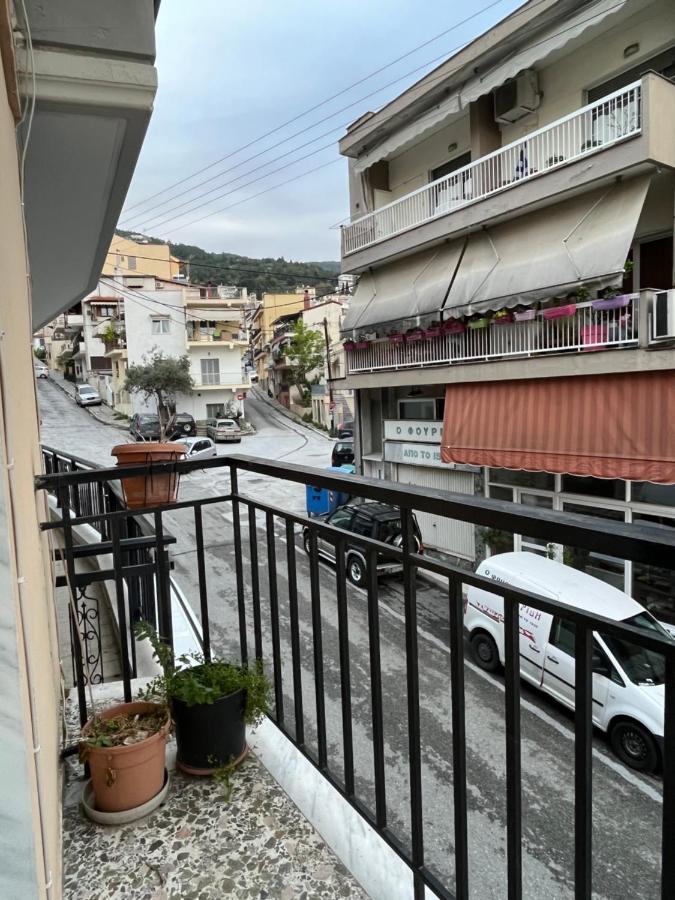 Sofi'S Apartment Kavala Esterno foto